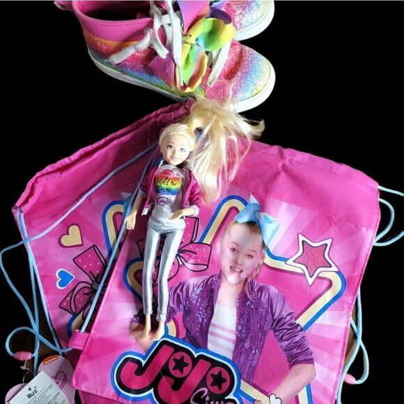Jojo Siwa Bundle    - Picture 1 of 11